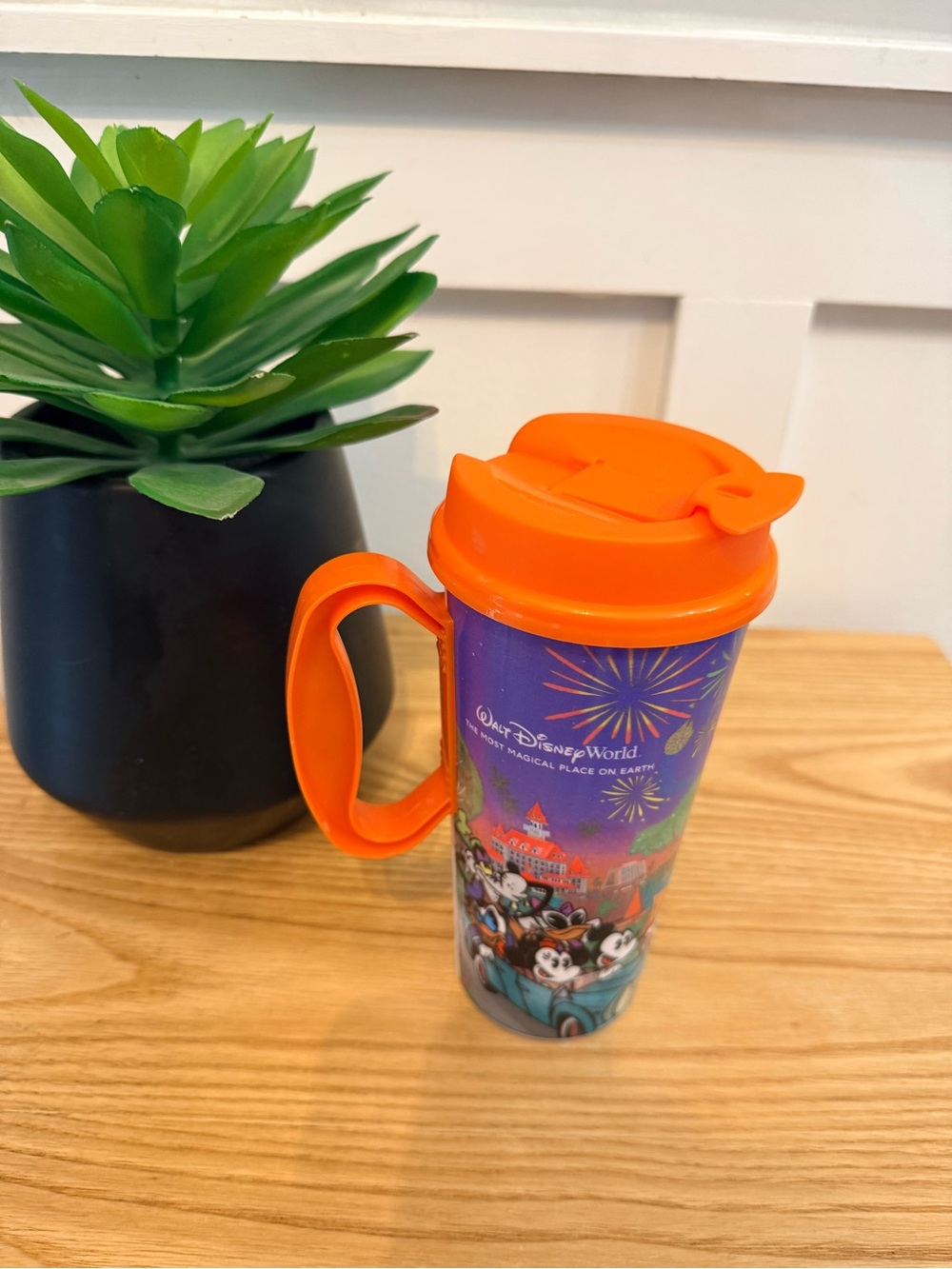 🌿10/$25 • 2024 Walt Disney World Resort Reusable Mug Mickey & Friends- Orange